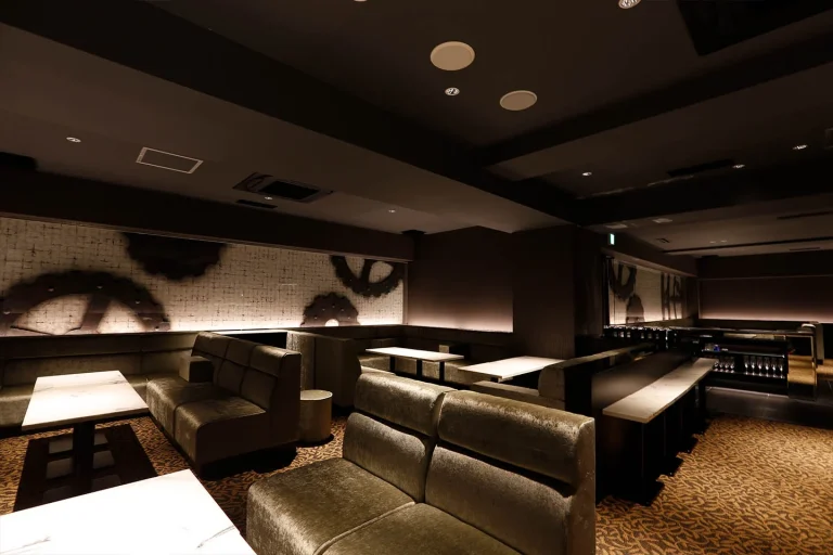 北新地 CLUB RAISE（レイズ）の店内