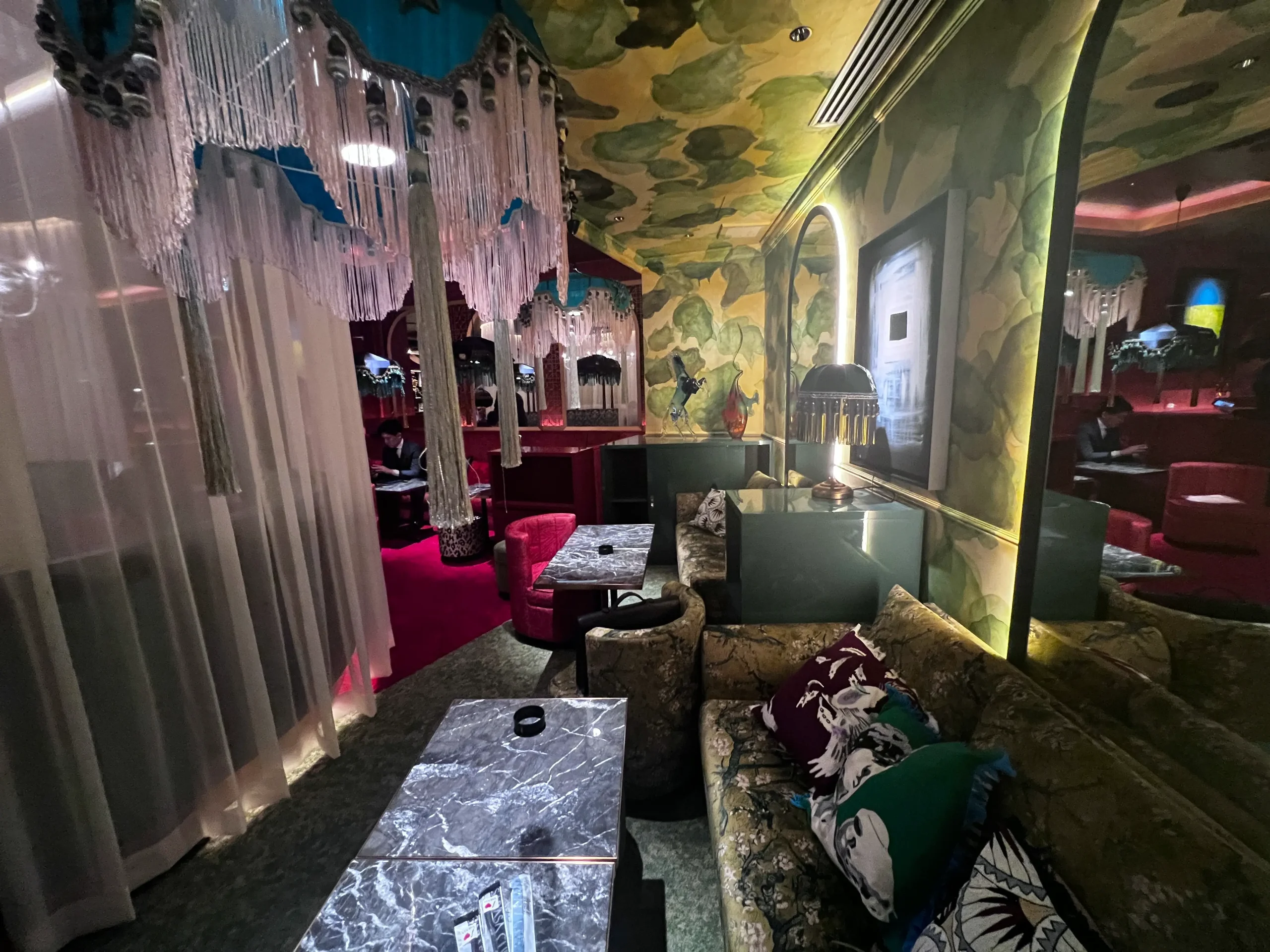 銀座ヴェニス 店内写真