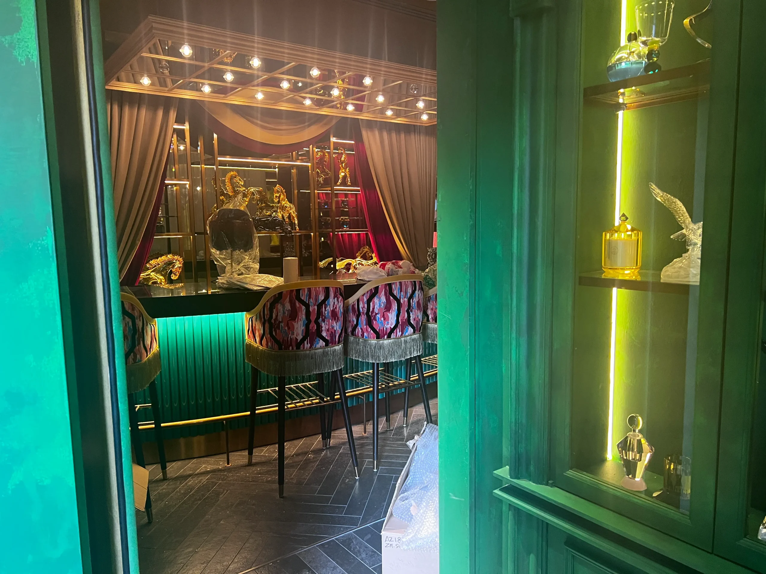 銀座ヴェニス 店内写真