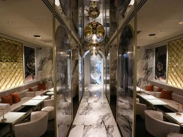 ディザイア店内画像1