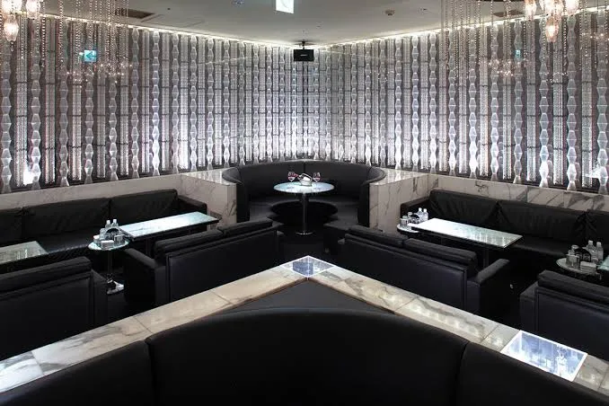 六本木ビゼ店内画像1