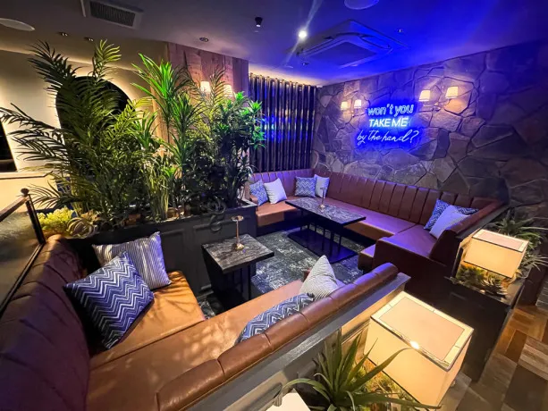 ミーツバー店内画像4