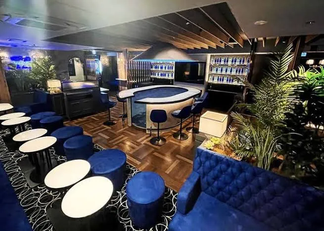 ミーツバー店内画像2