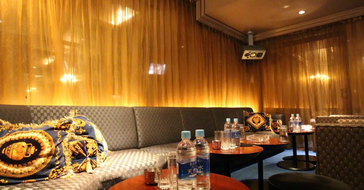 新宿キングダムクイーン店内写真