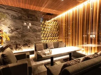 銀座クロネコ店内画像1