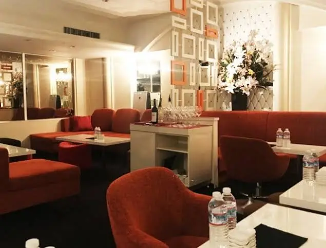 アールズカフェ店内画像2