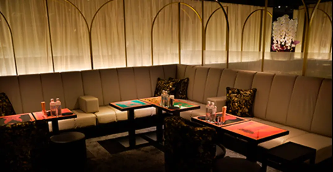 銀座アラベスク 店内写真