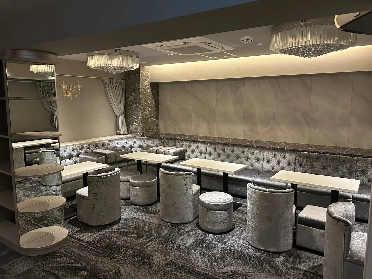 ルクサ店内画像2