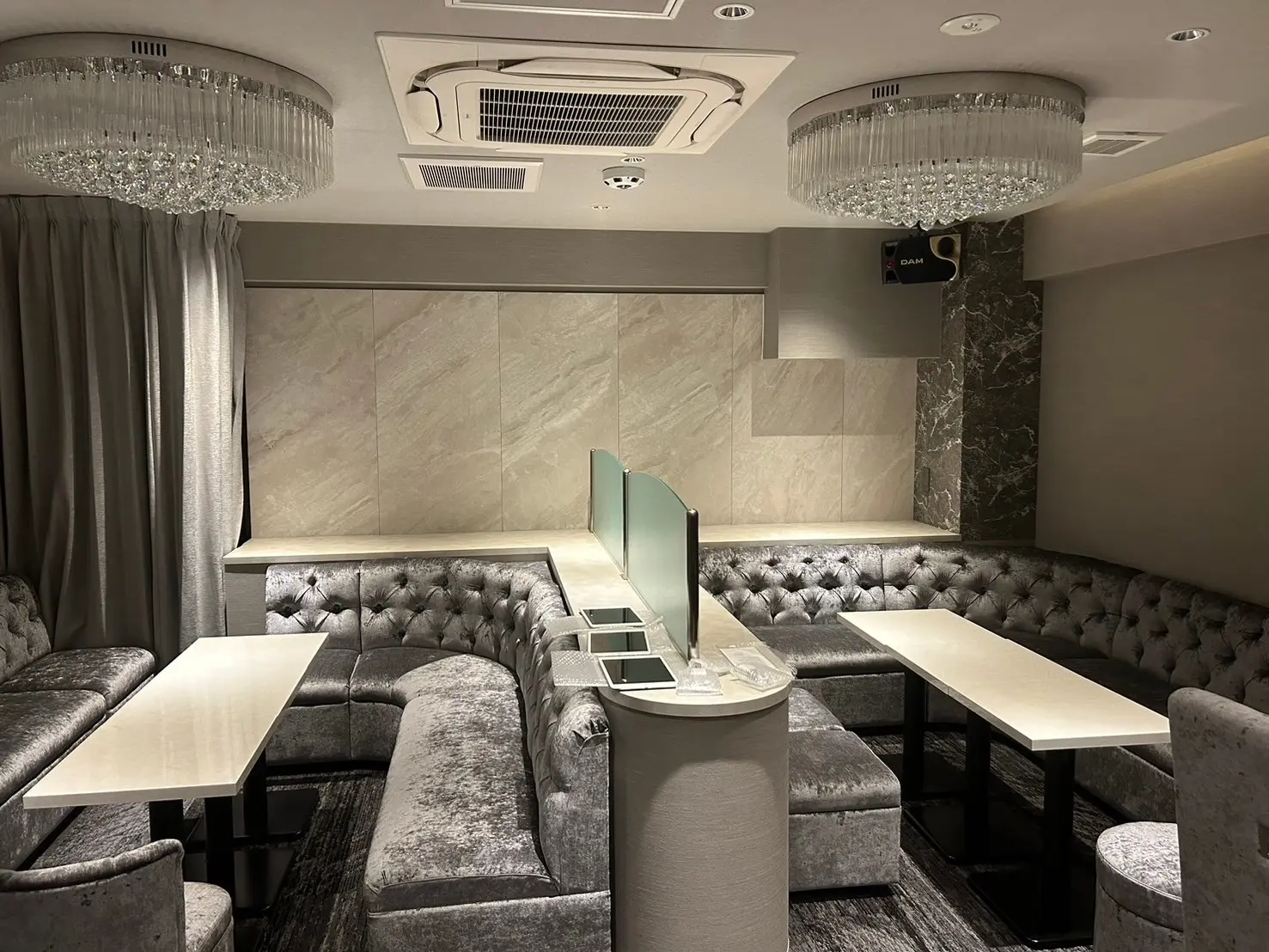 ルクサ店内画像3