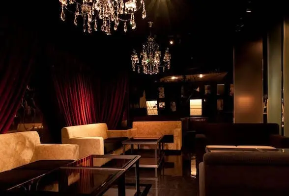 六本木ルパン店内画像1