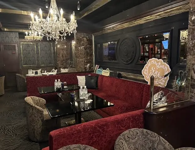 銀座エスポアール店内画像