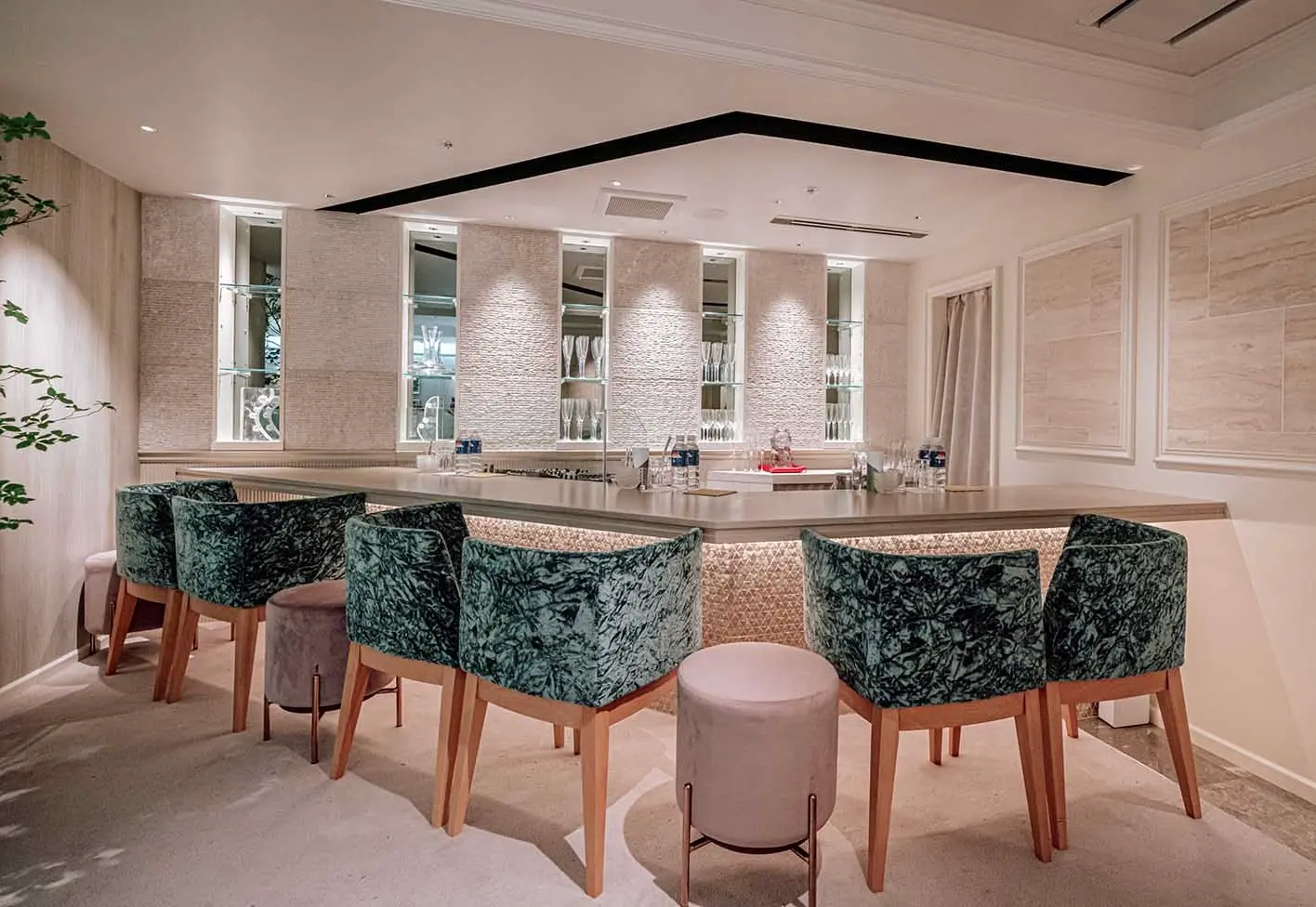 ブレアドゥー店内画像