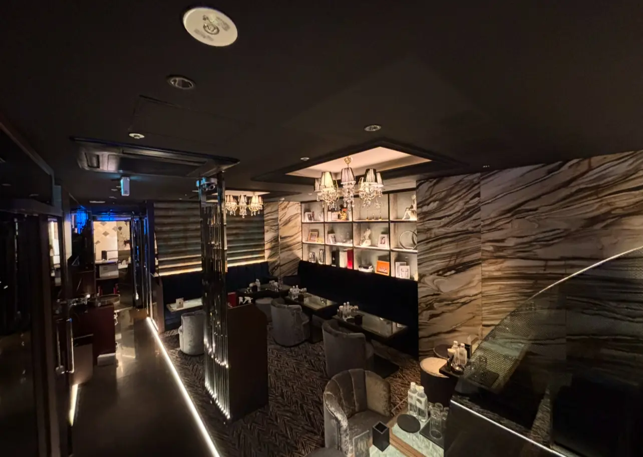 銀座77 店内写真