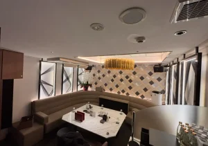 銀座77 店内写真