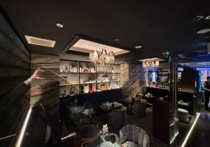 銀座77 店内写真