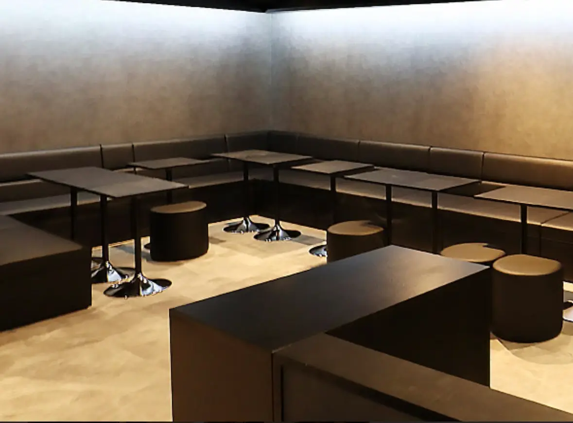 上野ゼロ店内画像