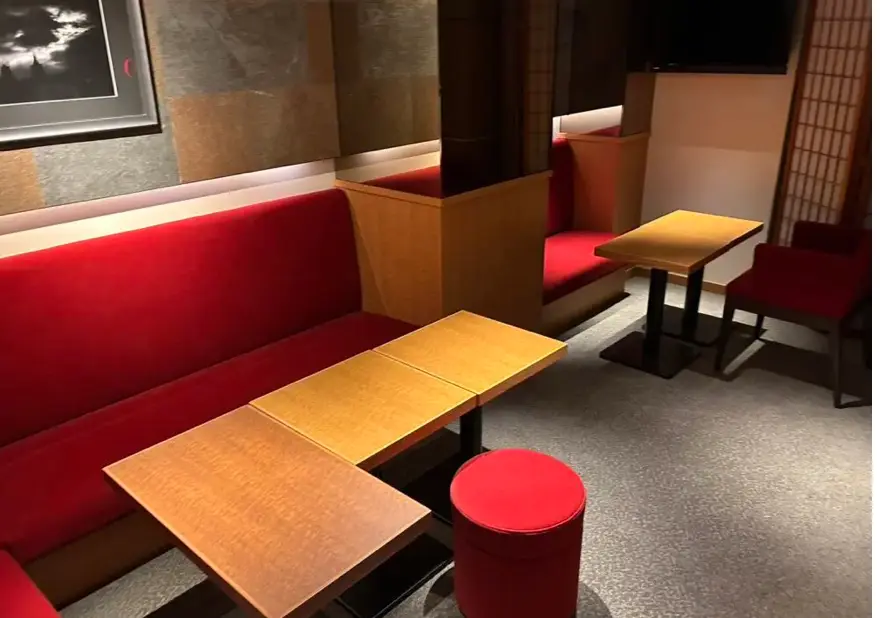 銀座游水 店内写真