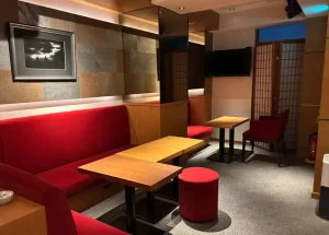 銀座游水 店内写真