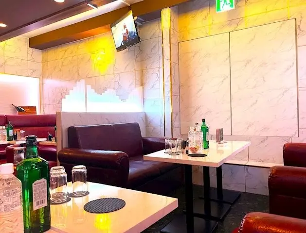 赤坂レンの店内画像