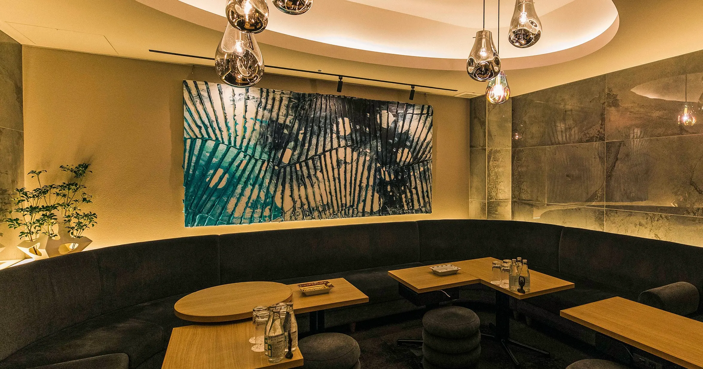 銀座オリーブ店内画像