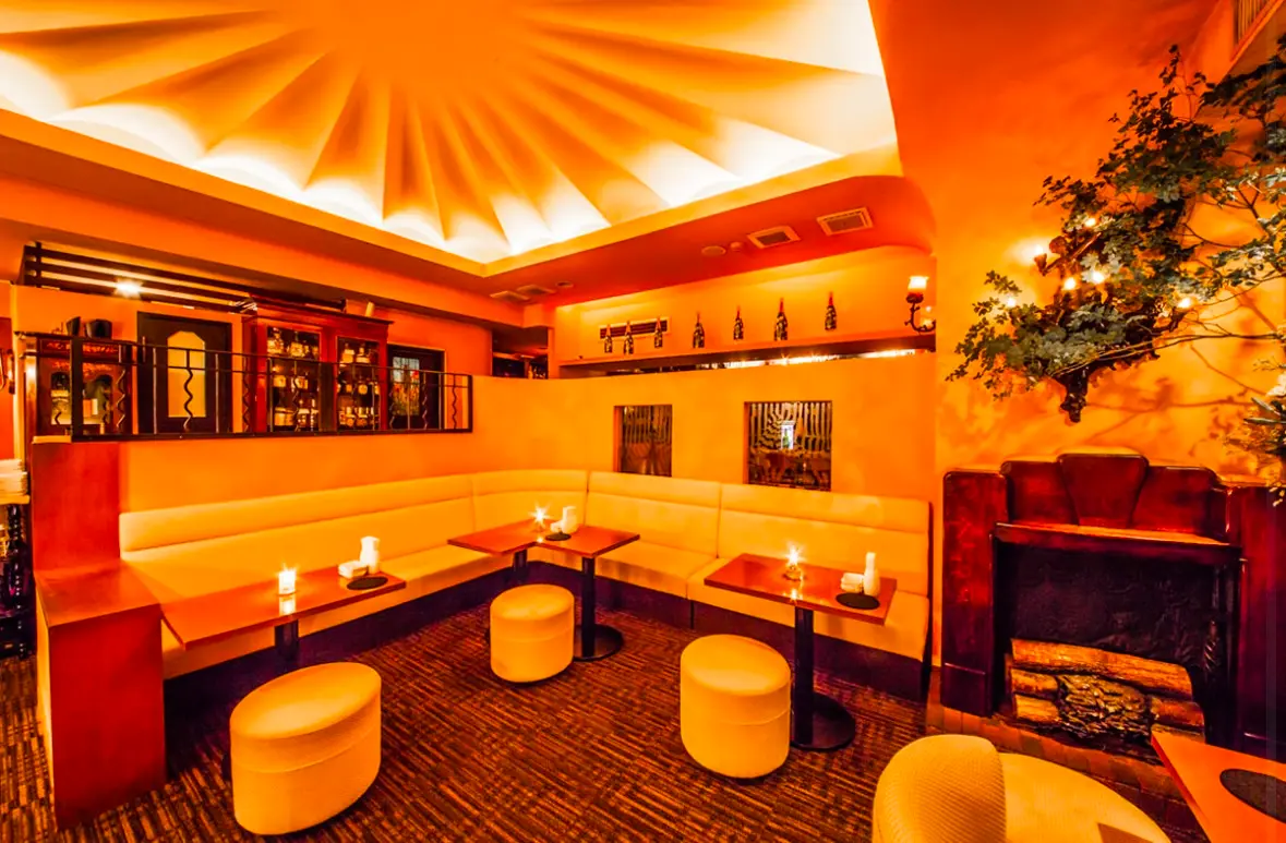 銀座毛利店内画像