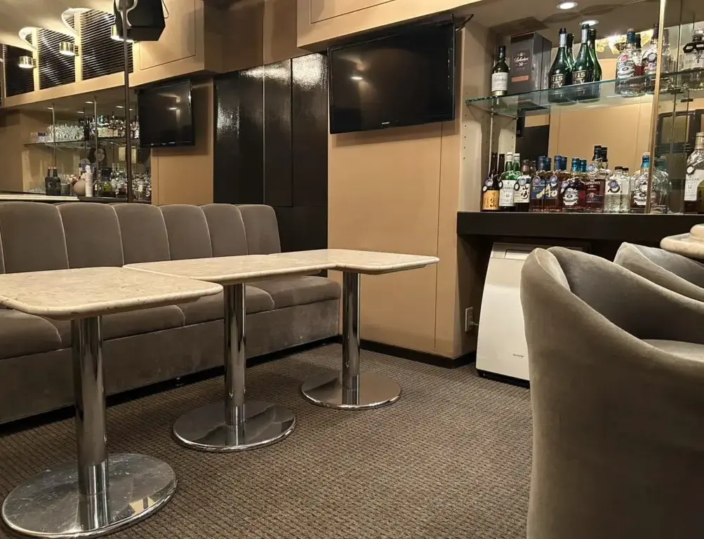 銀座アナザームーン店内写真