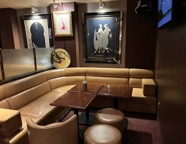 銀座バジル店内写真