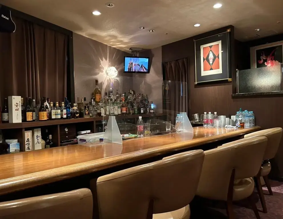 銀座バジル店内写真