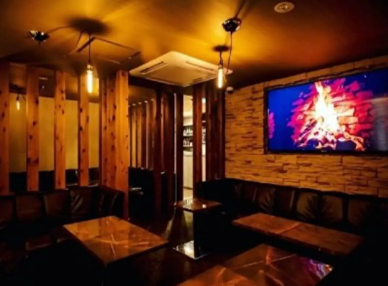 平井エル 店内写真