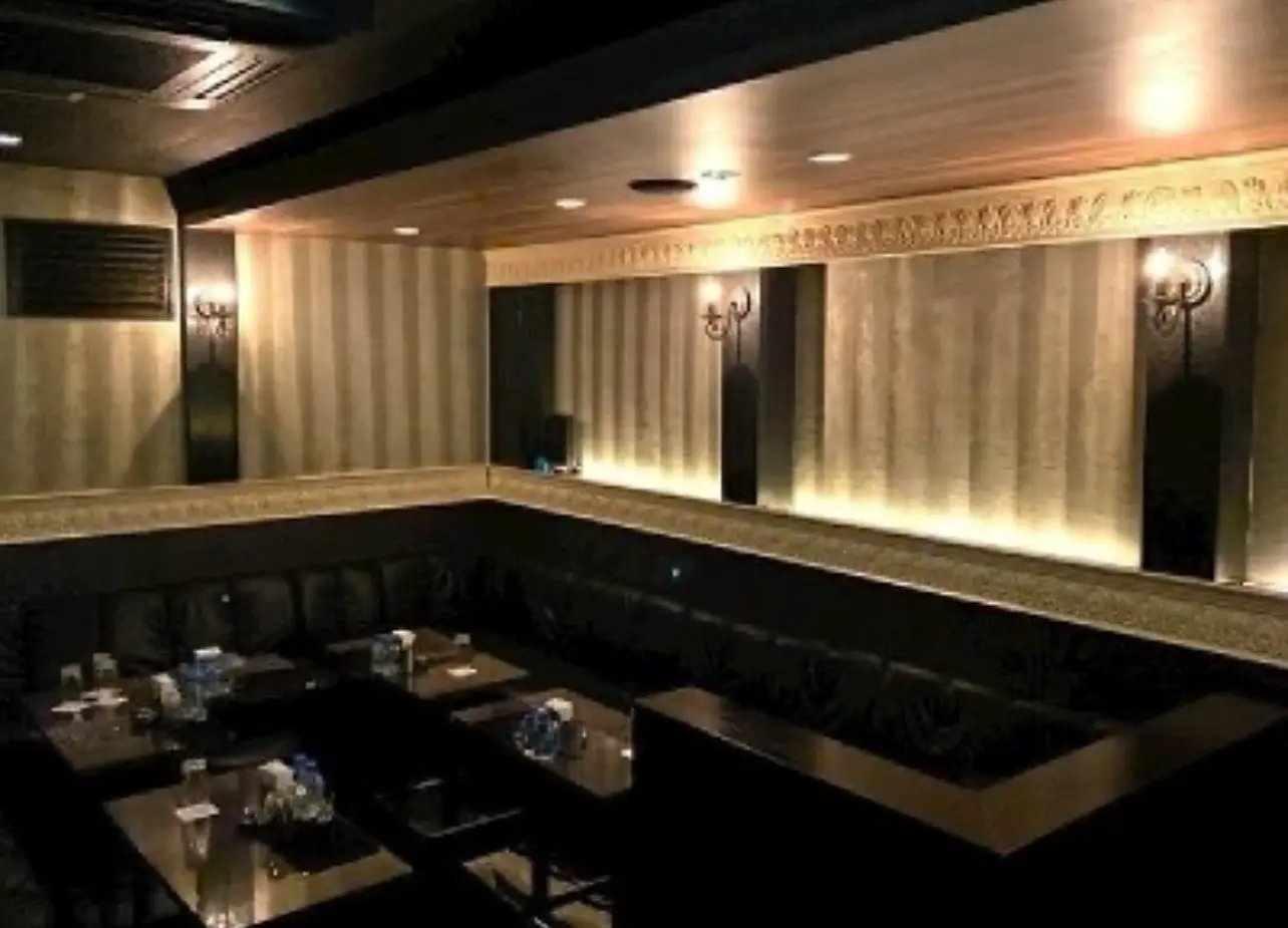 平井エル 店内写真