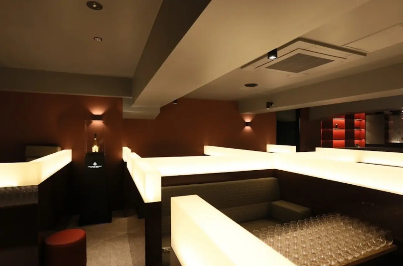 六本木ブルジュ 店内写真