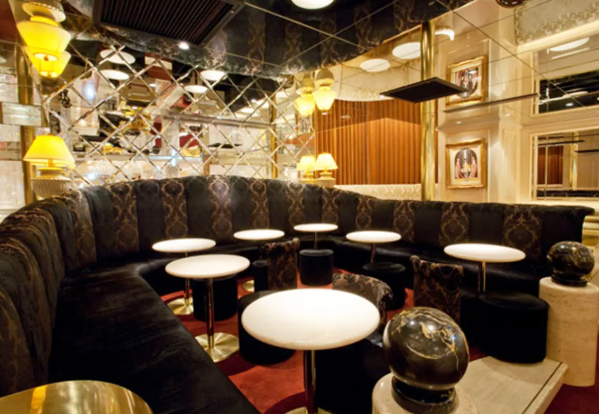 六本木チック 店内写真