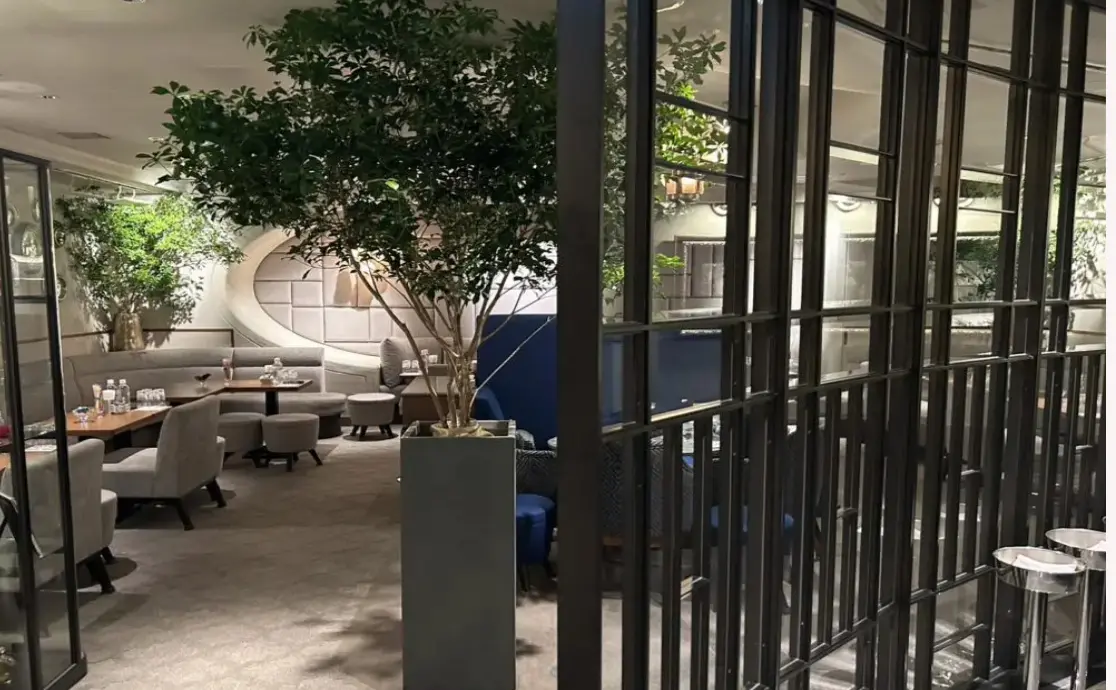 銀座メゾンドエム 店内写真