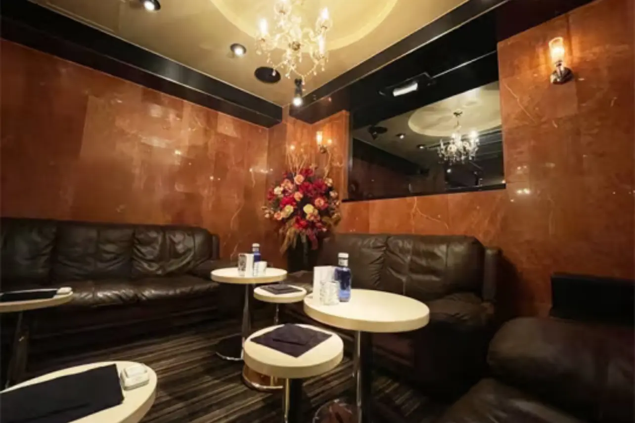 上野カポネ 店内写真