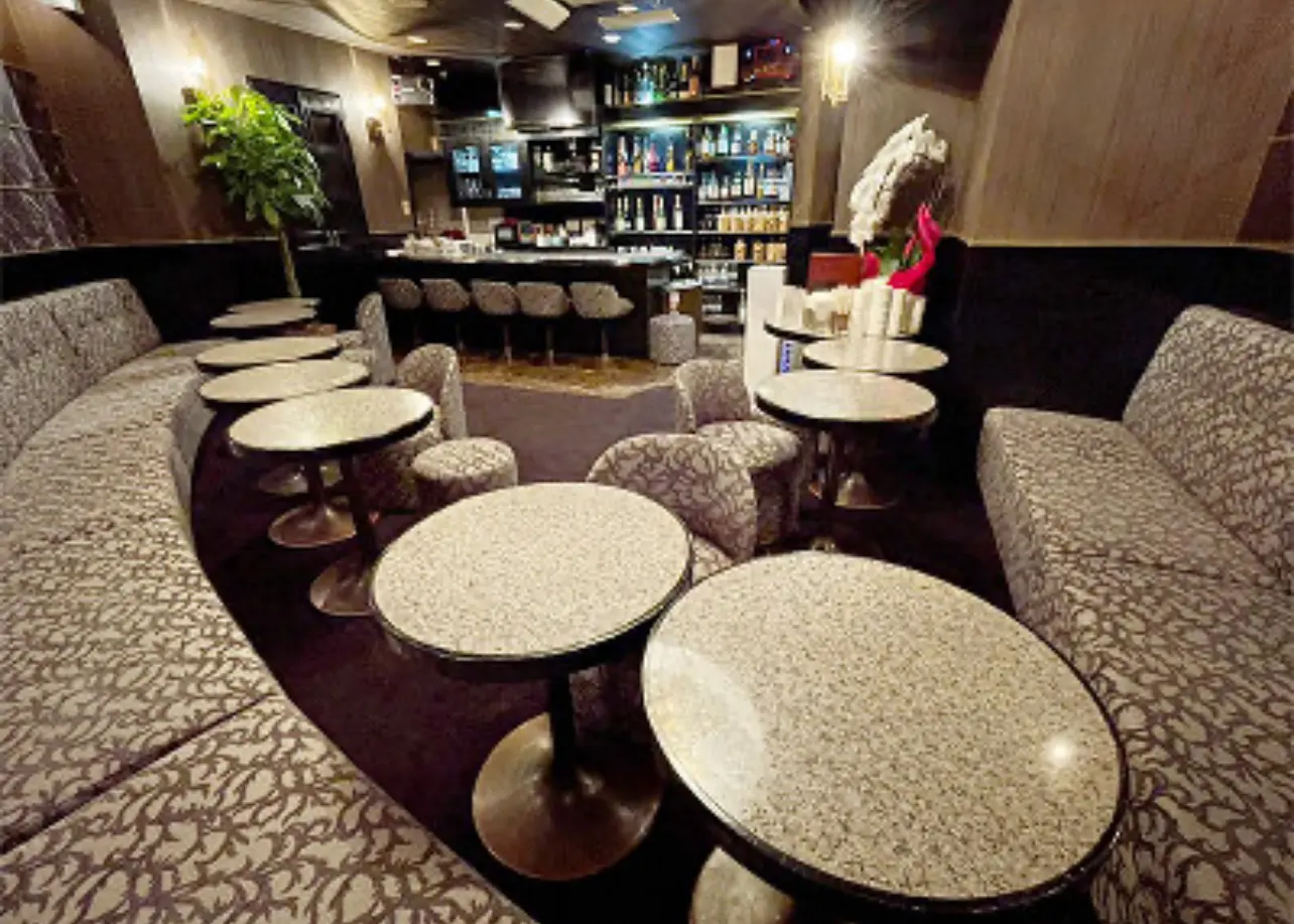 上野和花 店内写真