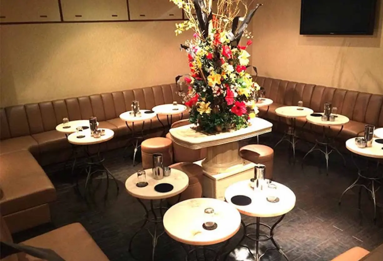 上野リップル 店内写真