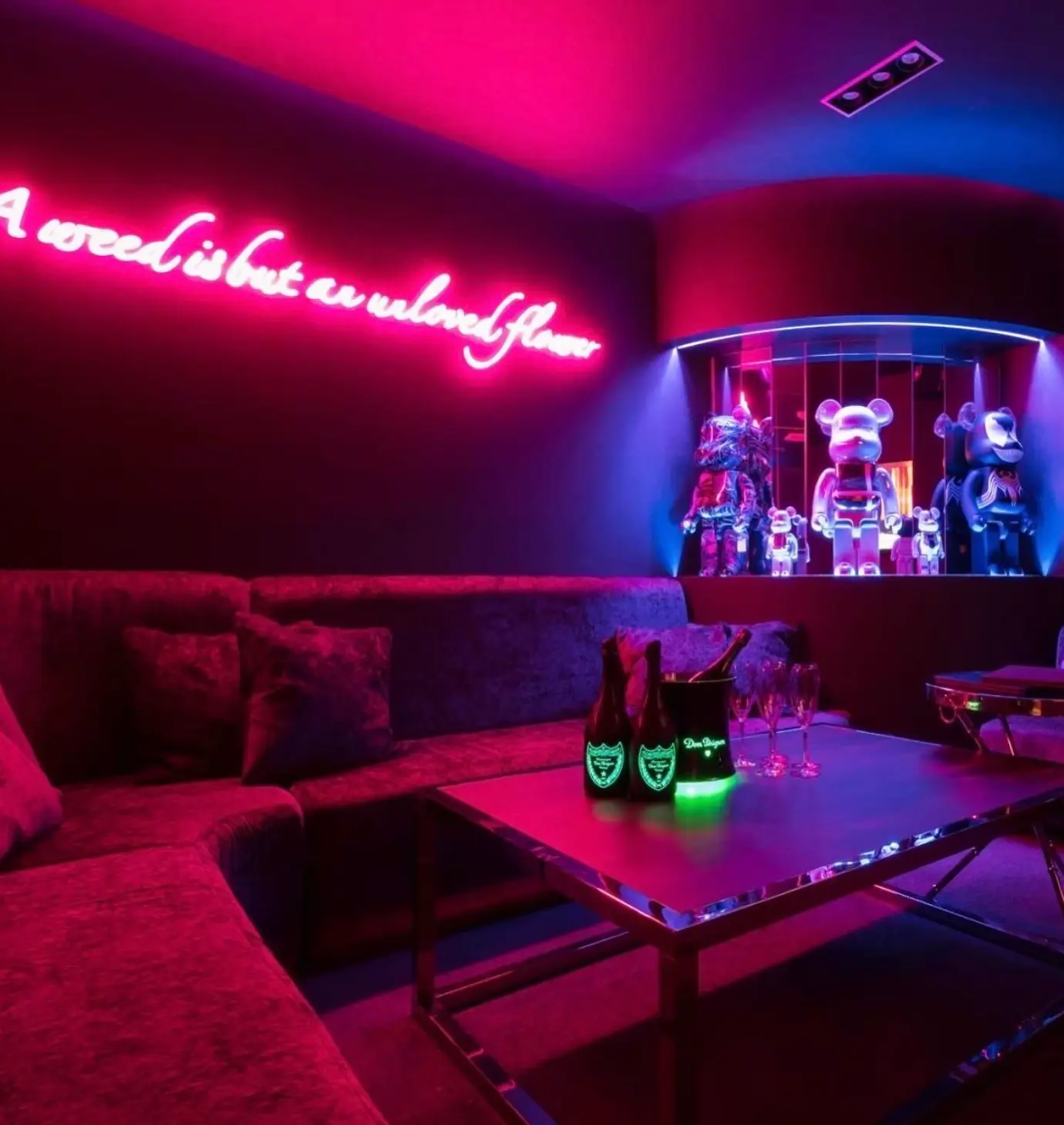 アジト店内画像4