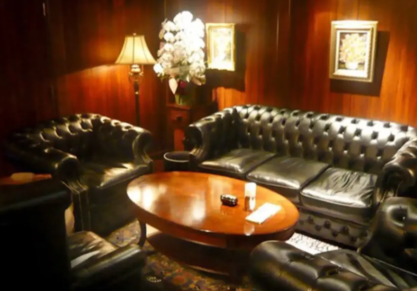 プロポーション店内画像1