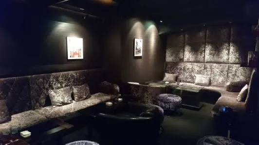 西麻布24ラウンジ　店内写真