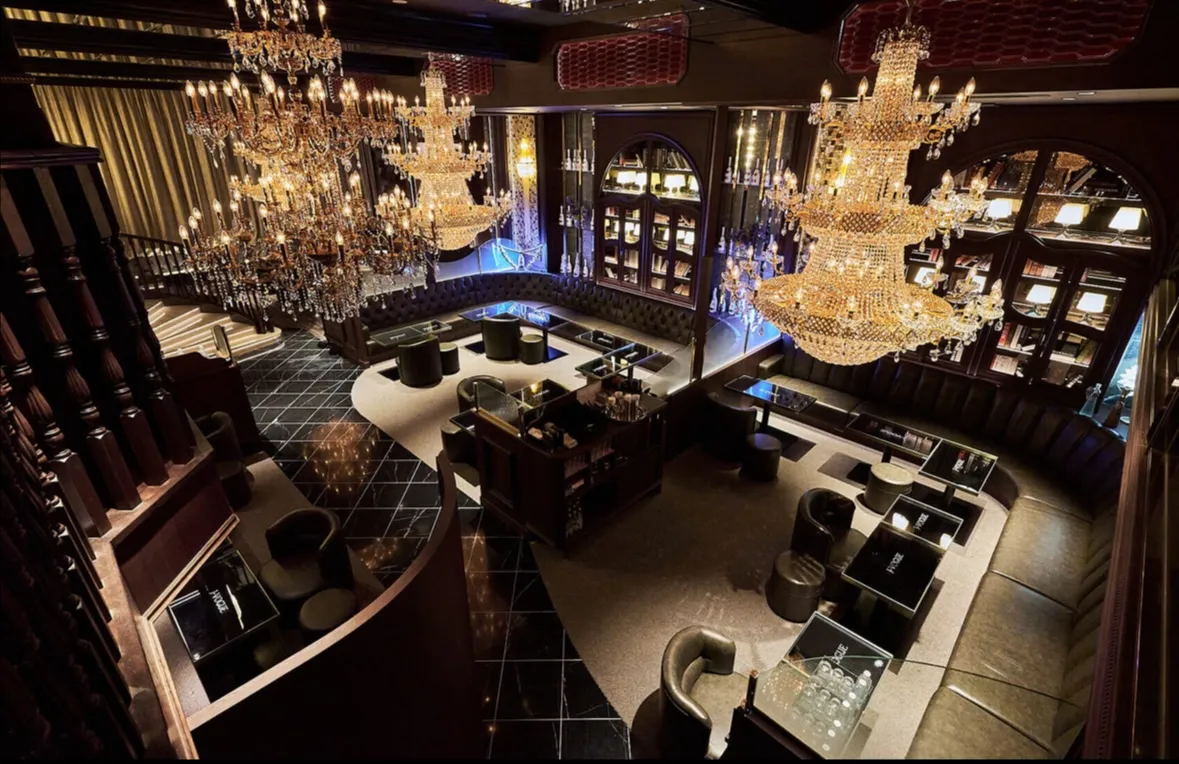 ジェイヴォーグ店内画像1