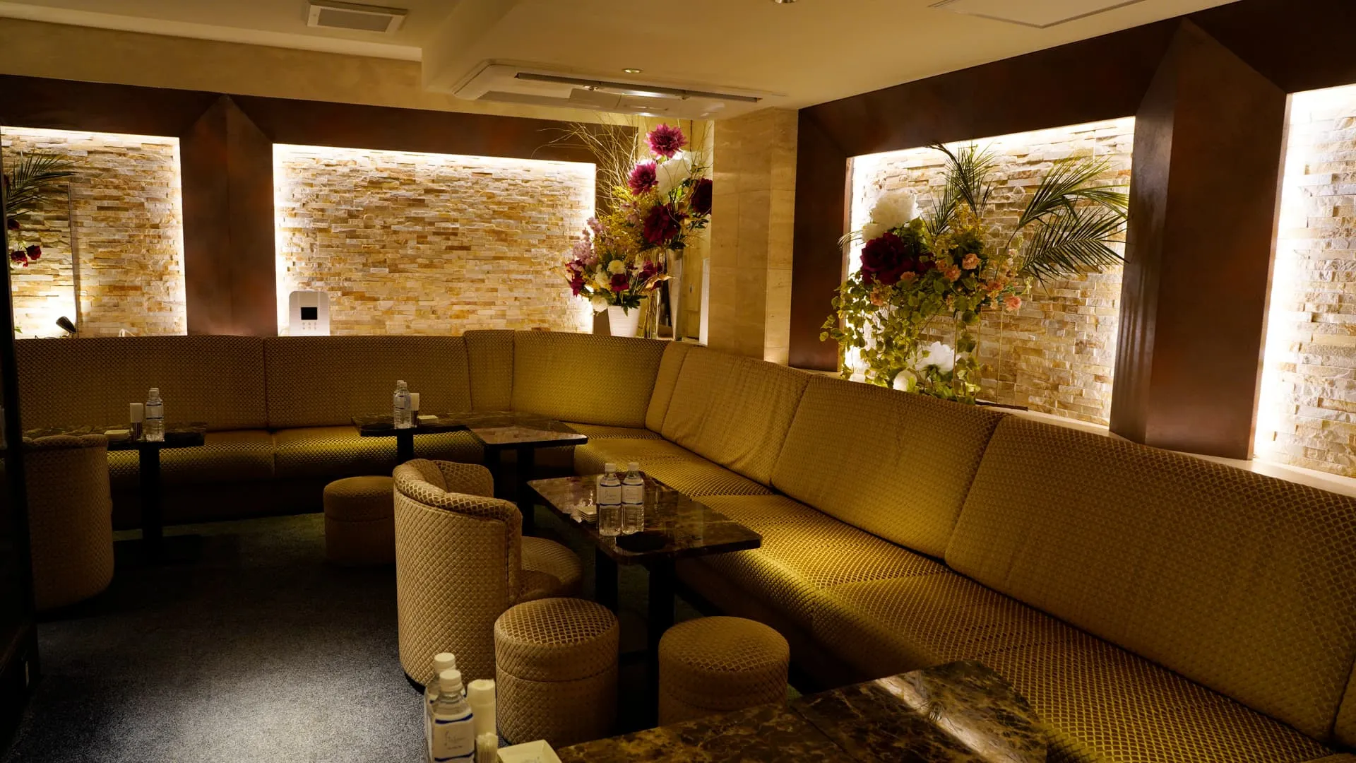 銀座シレーヌ店内画像2