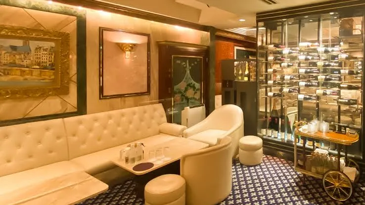 ガーデンラウンジ店内画像2