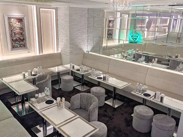 ネクスト店内画像2