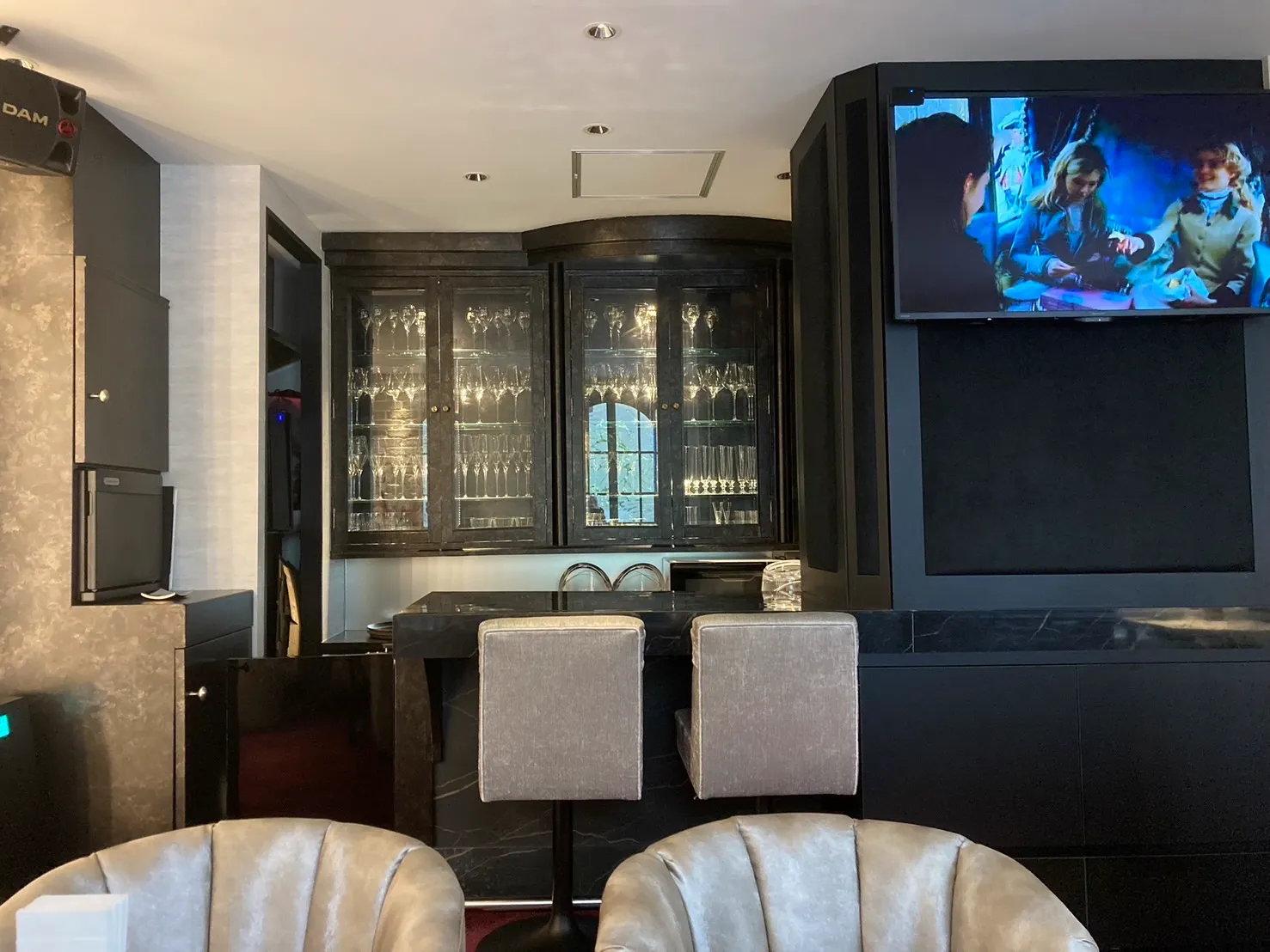 エマージュ店内画像5