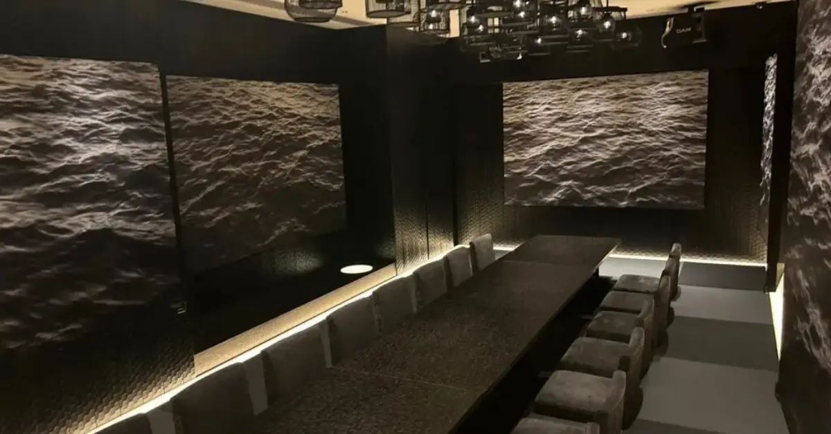 ｛神楽坂 うさぎ（ウサギ）｝の個室VIPルームを撮影した店内内装