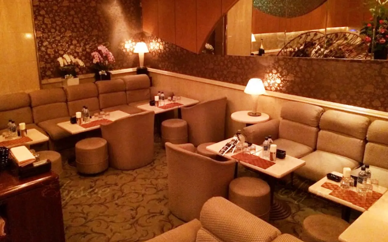 六本木エリゼ 店内写真