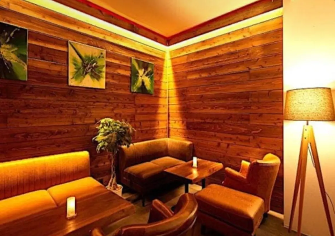 六本木ファーストラウンジ 店内写真