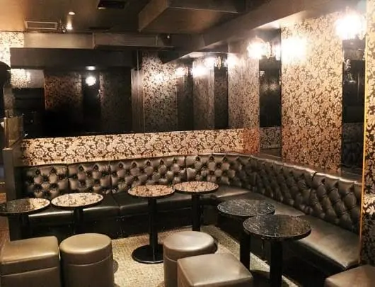 門前仲町ルル店内画像