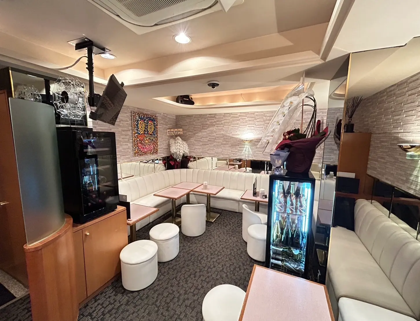 銀座エテルノの店内画像