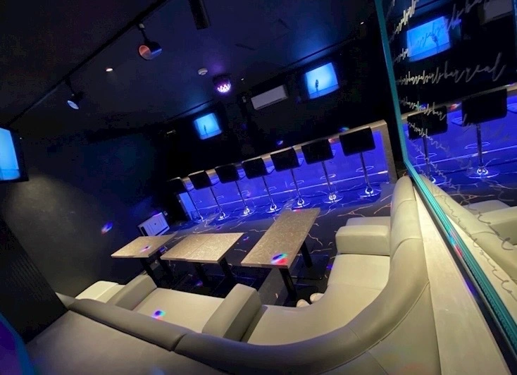 千葉富士見町レアル店内画像